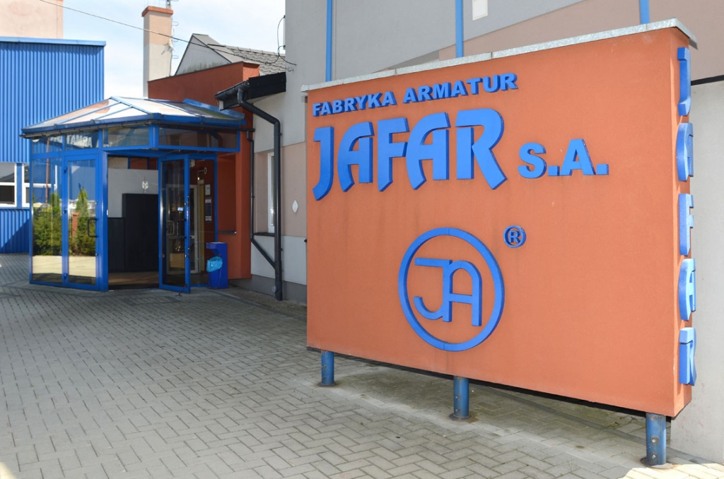 ООО "ЯФАР"